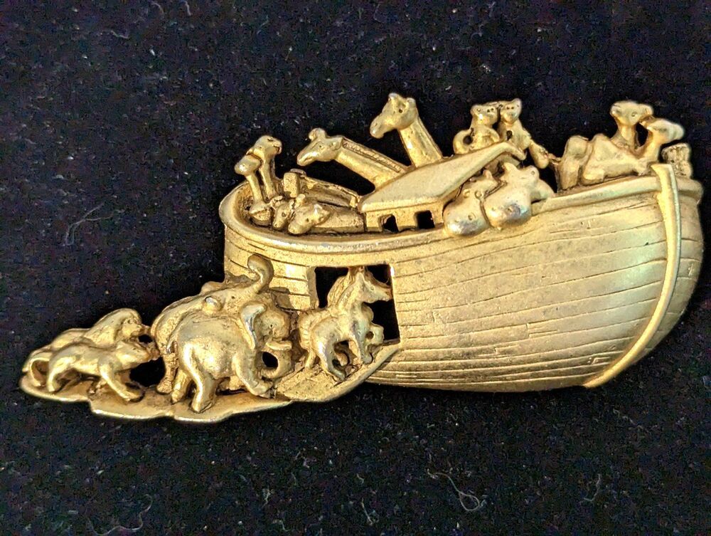 Noah's Ark Brooch - Picture 9 of 11
